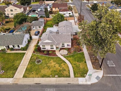 802 J St, Ontario CA  91762-2233 exterior