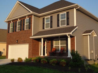 8912 Wavetree Dr, Knoxville, TN 37931-1450