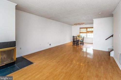 48 Drewes Ct, Lawrence Township NJ  08648-2634 exterior