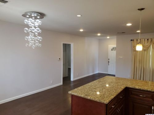 3304 Alabama St, Glendale CA 91214-1213 exterior