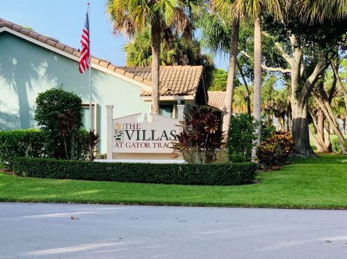 4178 Gator Trace Villas Cir, Fort Pierce, FL 34982-6819