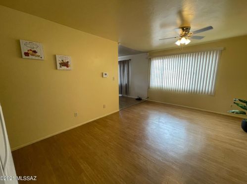 3015 Cherry Ave, Tucson AZ  85719-2748 exterior
