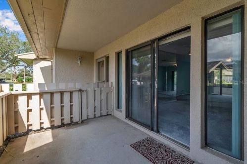 30 Dale Pl, Oldsmar FL  34677-2041 exterior