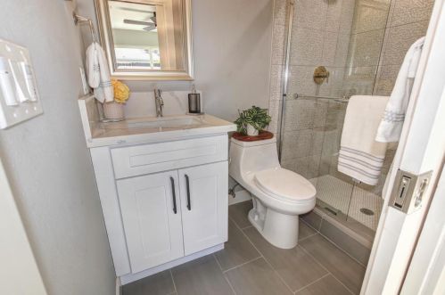 7221 Windjammer Way, Citrus Heights CA  95621-3440 exterior