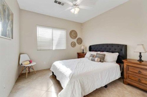 44700 Calle Placido, La Quinta CA  92253-5943 exterior