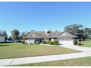 9106 Lake Burkett Dr, Orlando, FL 32817-3152