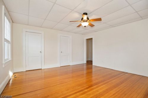 215 Speedwell Ave, Morristown NJ  07960-2987 exterior