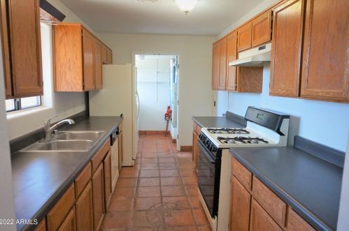 1325 Leon Way, Sierra Vista AZ  85635-1255 exterior