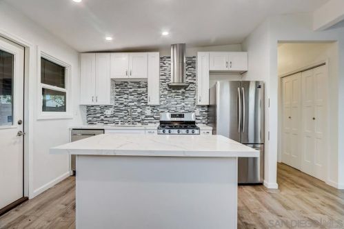 3705 Clairemont Mesa Blvd, San Diego, CA 92117-2606