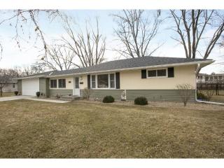 2527 87 1/2 St, Minneapolis, MN 55431-1915
