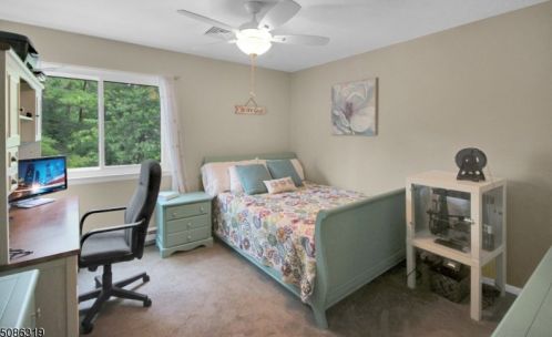 2 Meadowview Dr, Annandale NJ  08801-1516 exterior