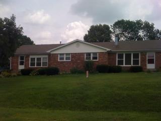 76 Briarwood Dr, Frankfort, KY 40601-8101