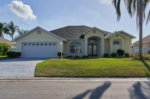 343 Ruby Lake Loop, Winter Haven, FL 33884-3268