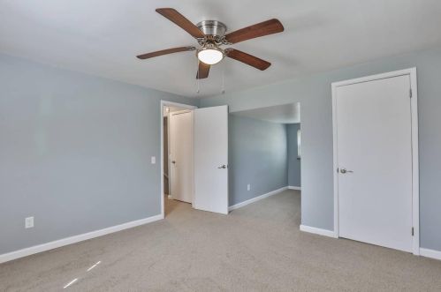 5000 Hagewa Dr, Cincinnati OH 45242-6231 exterior