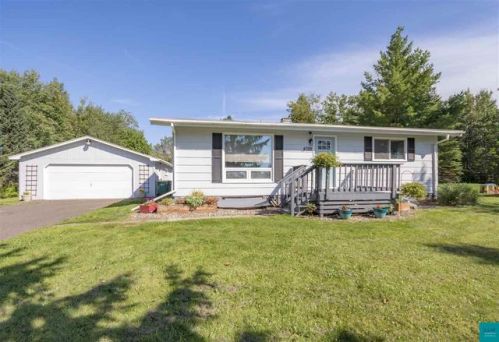 4088 Ugstad Rd, Duluth MN  55811-3618 exterior