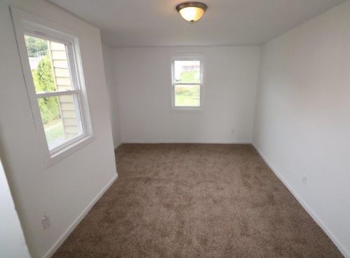 531 Washington St, Slatington PA  18080-1616 exterior