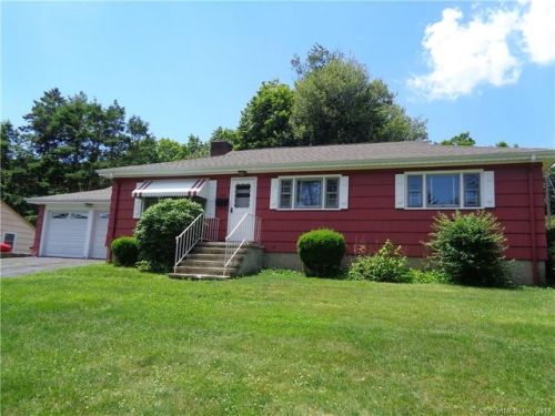 565 Cutspring Rd, Stratford, CT 06614-2446