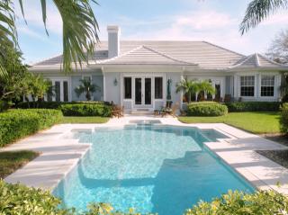 111 Seaspray Ln, Vero Beach, FL 32963-9510