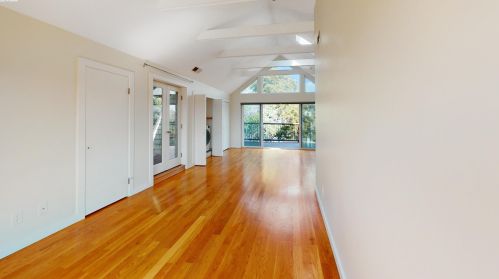 2043 7th Ave, Oakland CA 94606-1943 exterior