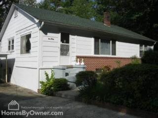 930 Narva Rd, Hendersonville, NC 28792-5743
