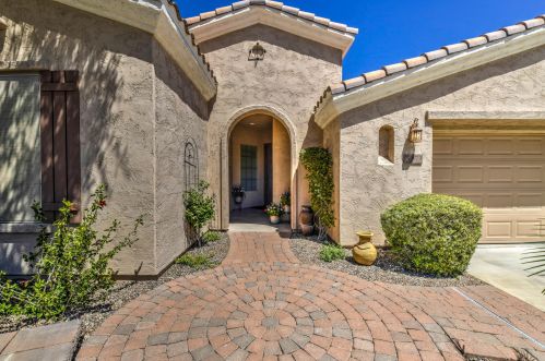 5273 Harvest St, Gilbert, AZ 85298-8661