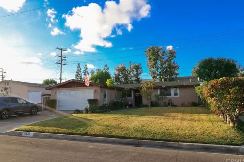 9535 Bright Ave, Whittier, CA 90605-2712