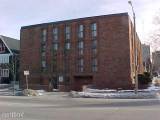 3402 Oakland Ave, Milwaukee WI  53211-2853 exterior