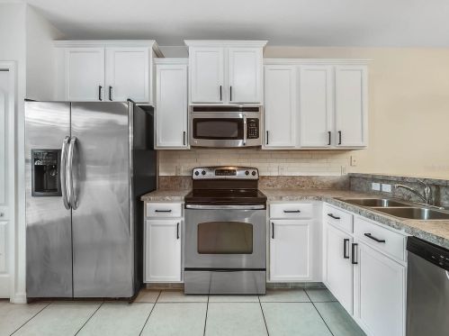 5241 Windsor Lake Cir, Sanford FL  32773-5736 exterior