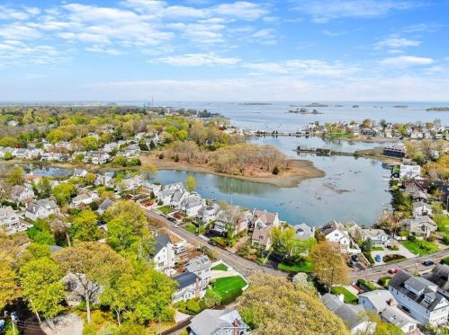 78 Roton Ave, Norwalk CT  06853-1538 exterior