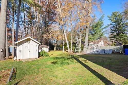 542 Forest St, Hartford CT  06118-2035 exterior