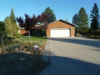 16734 Sanders Rd, Weed, CA 96094-9359