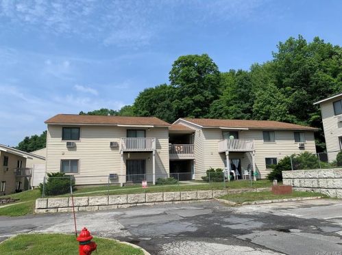 268 Concord Ln, Middletown, NY 10940-6655