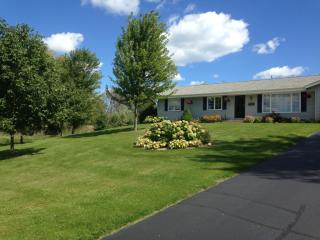 2326 Marak Dr, Grafton, WI 53024-9762