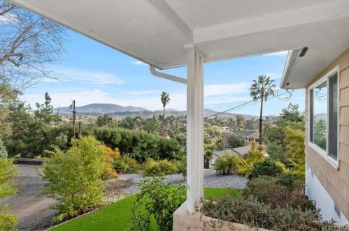 4530 Panorama Dr, La Mesa, CA 91941-5416
