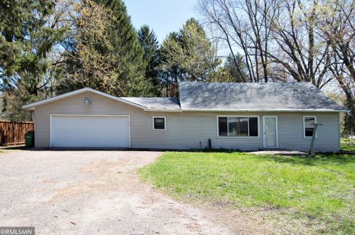 8871 Naples St, Minneapolis, MN 55449-6877