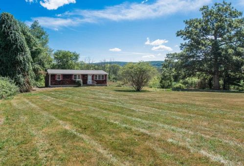 55 Brothers Rd, Stormville, NY 12582-5025