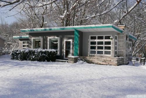 12 Bruin Dr, West Saugerties, NY 12477-3912