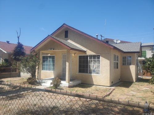 481 Osgood St, Long Beach, CA 90805-3443