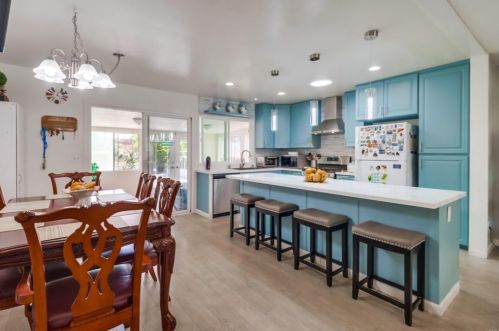 933 Dimarino St, San Diego CA 92114-3024 exterior