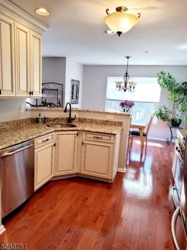 418 Dalton Ct, Parsippany NJ  07834-3467 exterior