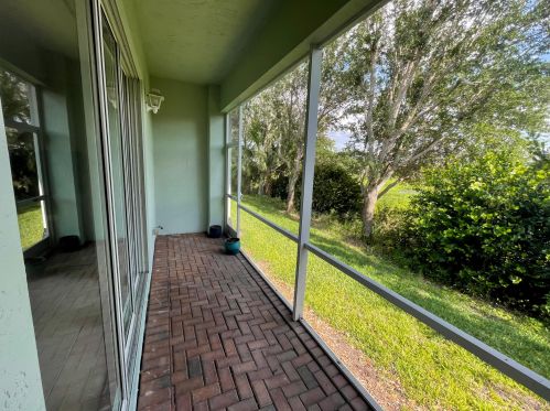 2211 Oakmont Dr, West Palm Beach FL  33404-1835 exterior