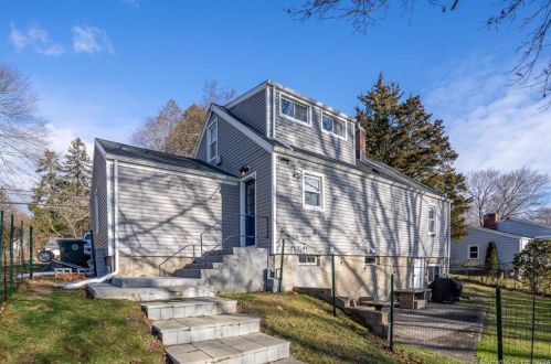 242 Plains Rd, Milford CT  06461-2422 exterior