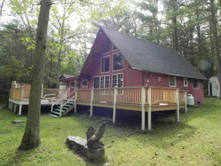 236 Merry Hill Rd, Bartonsville, PA 18321-7718