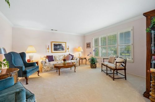 425 Winston Way, Upland CA  91786-2323 exterior