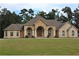 320 Sandy Brook Cir, Madisonville, LA 70447-9377