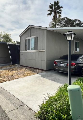 3740 Arroyo Seco Ln, North Highlands, CA 95660-2718