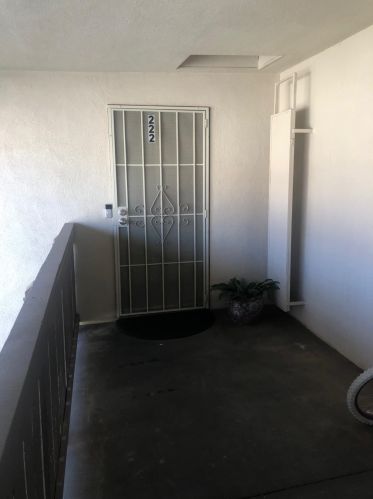 3701 Colonial Dr, Modesto CA  95356-1267 exterior