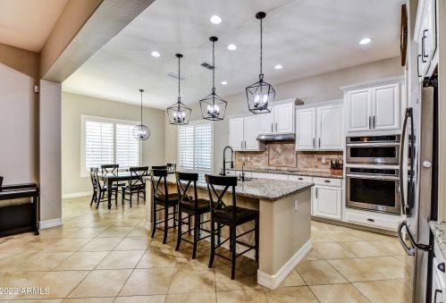 3047 Derringer Way, Gilbert AZ 85297-7889 exterior