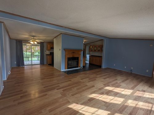 143 Morgan St, Cardington, OH 43315-1030