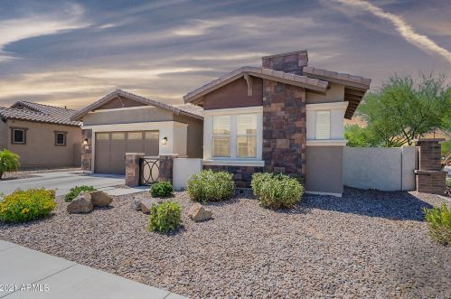 3237 Coconino Dr, Gilbert, AZ 85298-0850